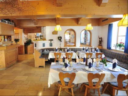 照片: Hotel - Gasthof "Zum Hirschen"